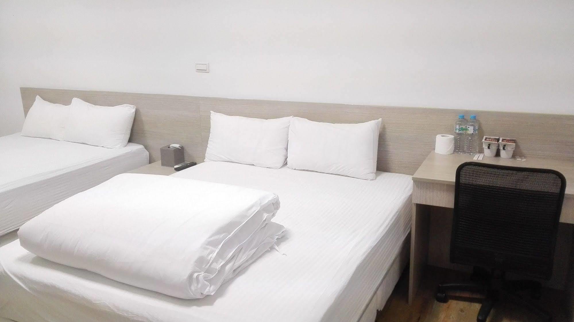 Oak Garden 旅館證號167 民宿證號1359 Хуалянь Экстерьер фото