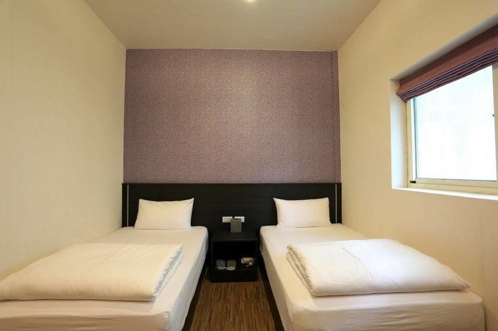 Oak Garden 旅館證號167 民宿證號1359 Хуалянь Экстерьер фото